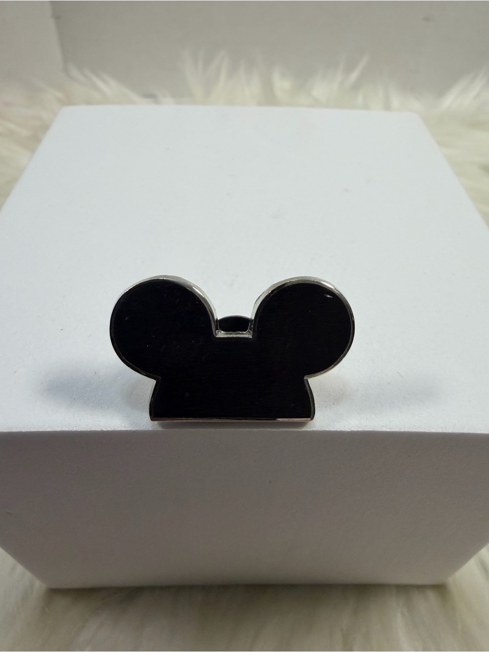 💙3/$20💙 DISNEY Black Mouse Head Enamel Pin